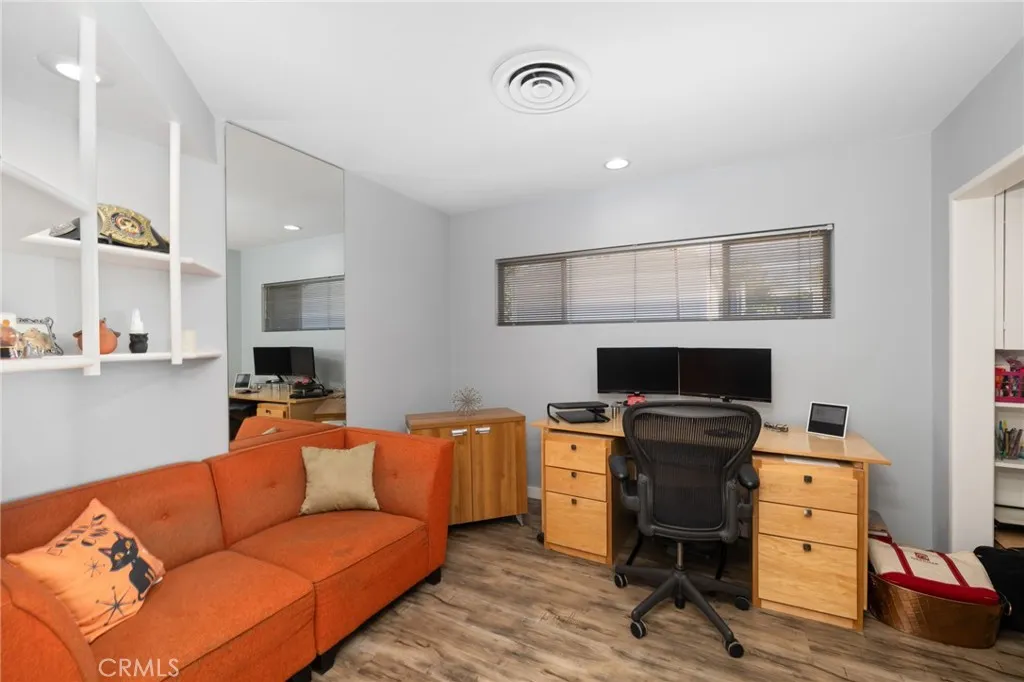 11759 S Circle, Whittier, California 90601 home-pic-15