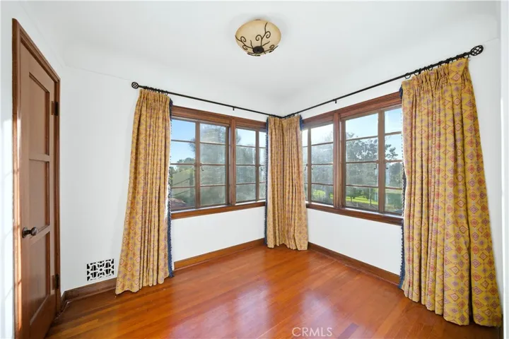 790 Santiago, Long Beach, California 90804