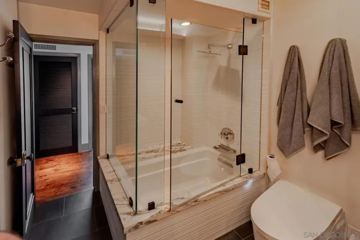 1710 Avenida Del Mundo 708, Coronado, California 92118