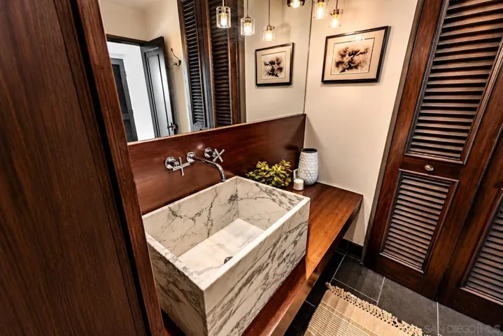 1710 Avenida Del Mundo 708, Coronado, California 92118