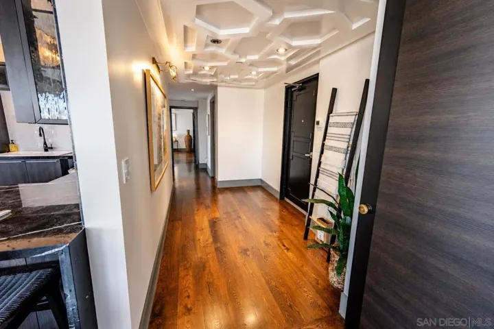 1710 Avenida Del Mundo 708, Coronado, California 92118
