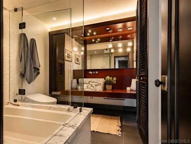 1710 Avenida Del Mundo 708, Coronado, California 92118