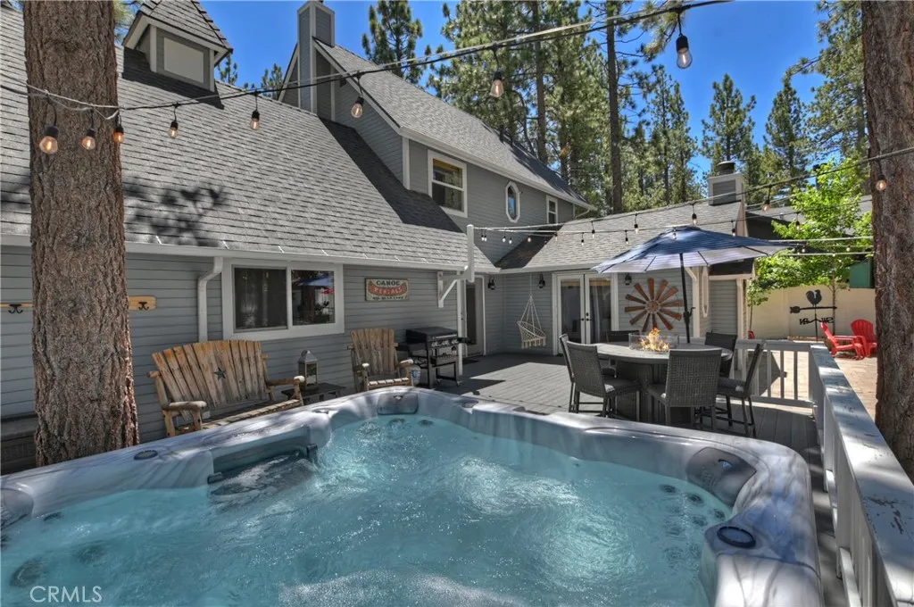 457 Woodside, Big Bear City, California 92314 home-pic-22