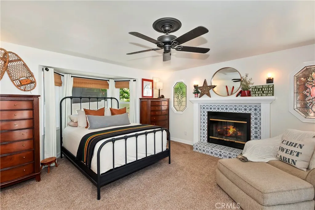 457 Woodside, Big Bear City, California 92314 home-pic-41