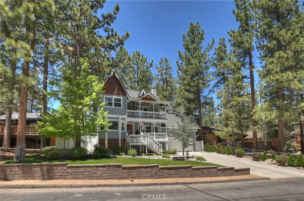 457 Woodside, Big Bear City, California 92314 home-pic-8