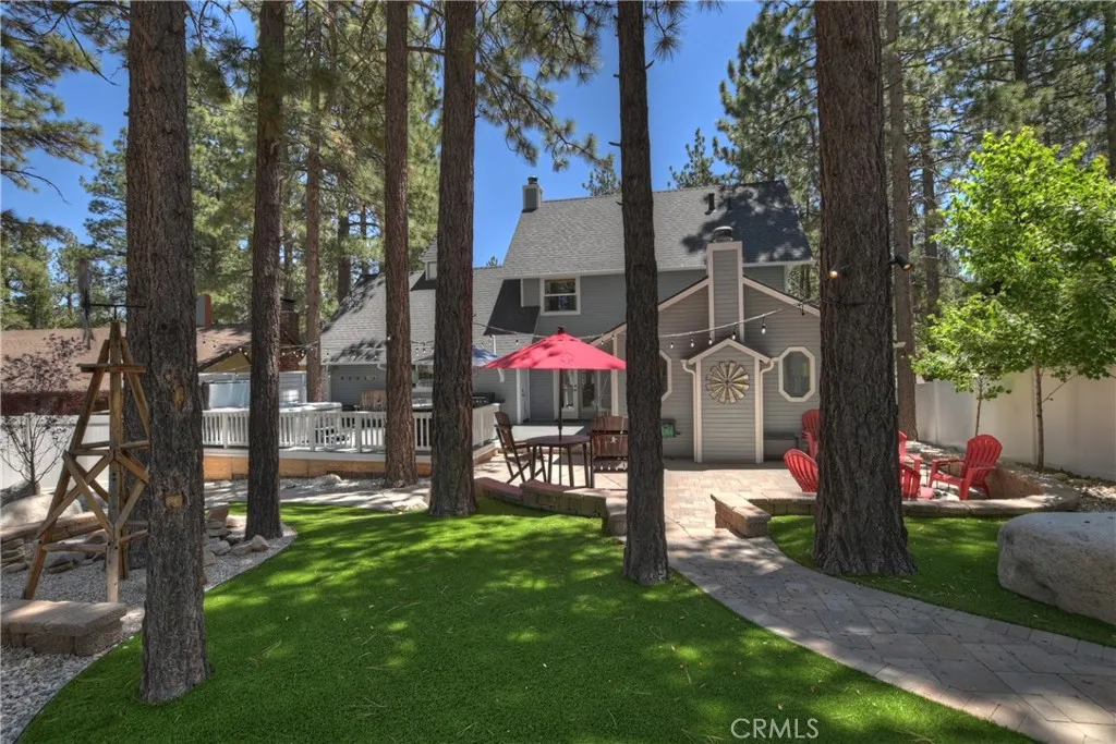 457 Woodside, Big Bear City, California 92314 home-pic-20