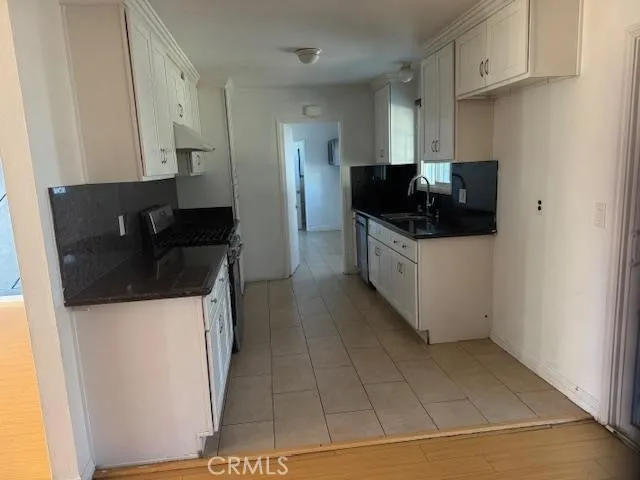 1203 S Courtright, Anaheim, California 92804 home-pic-12