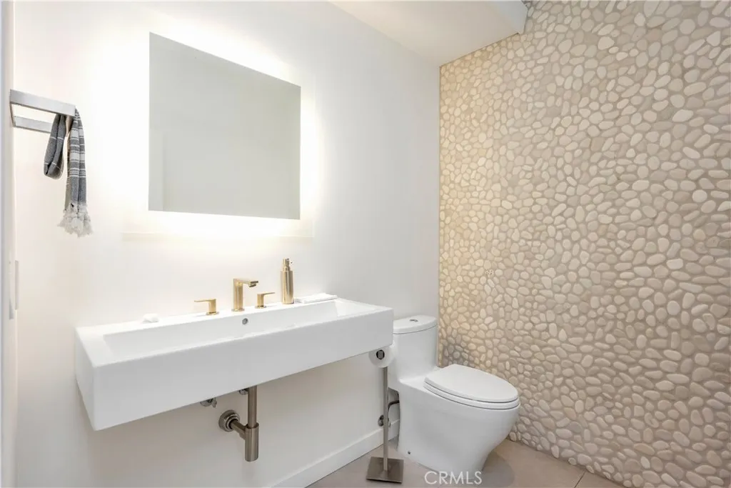 2630 San Angelo Drive, Claremont, California 91711 home-pic-24