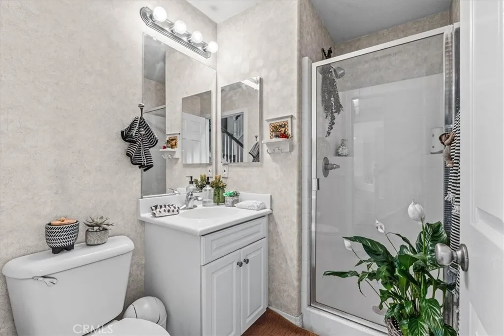 7056 Calina, Eastvale, California 92880 home-pic-21
