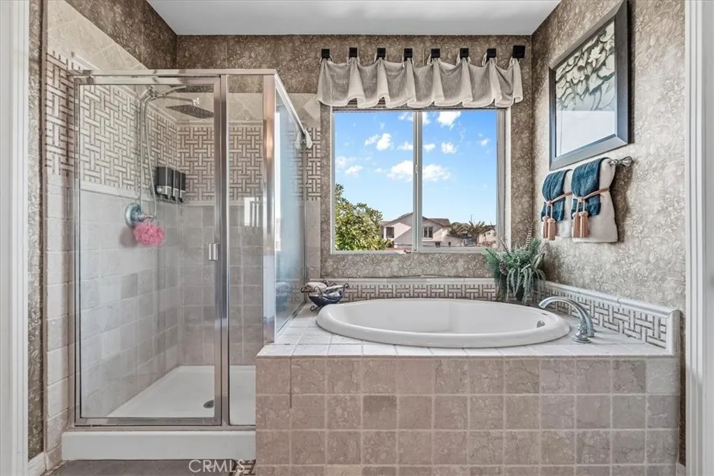 7056 Calina, Eastvale, California 92880 home-pic-25