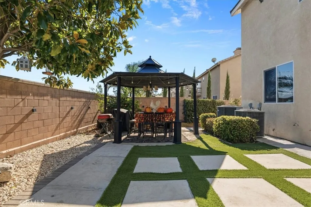 7056 Calina, Eastvale, California 92880 home-pic-41