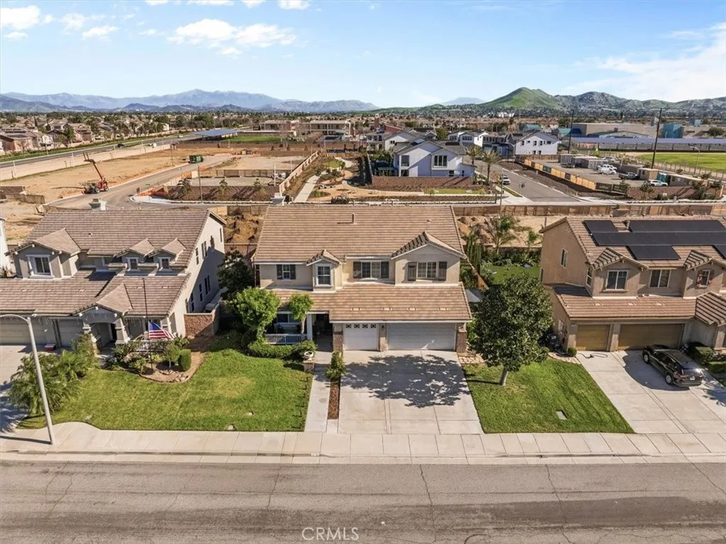 7056 Calina, Eastvale, California 92880 home-pic-51