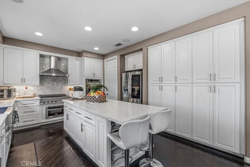 7056 Calina, Eastvale, California 92880 home-pic-29