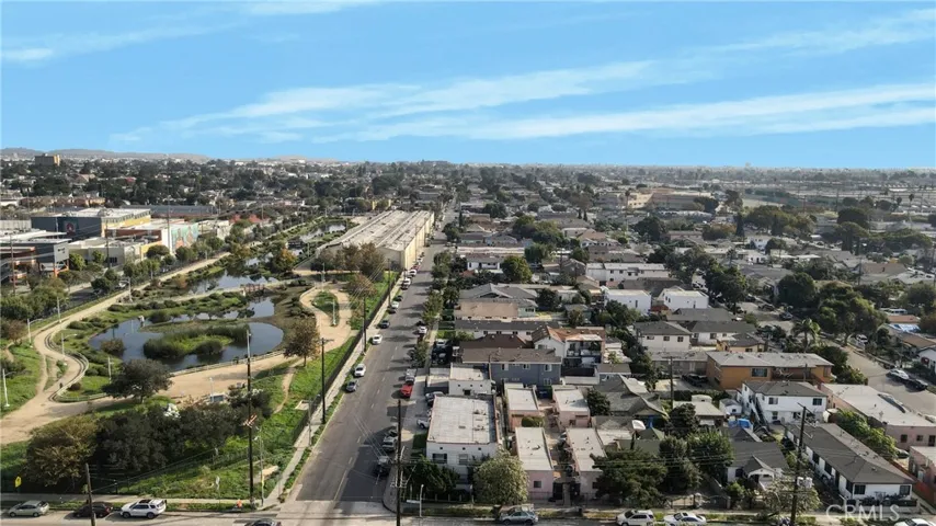 300 E 55th Street, Los Angeles, California 90011