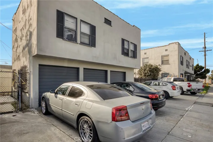 300 E 55th Street, Los Angeles, California 90011