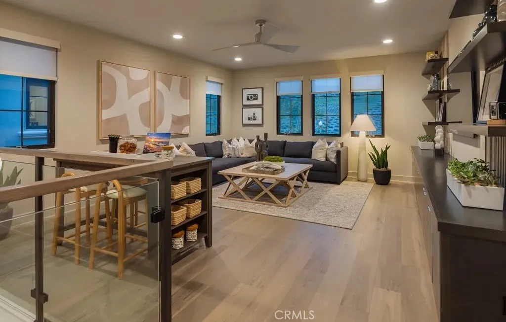 453 Treeline, Irvine, California 92602 home-pic-4