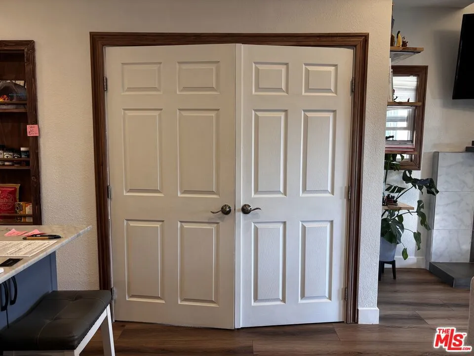 341 E 64th Street, Los Angeles, California 90003 home-pic-25