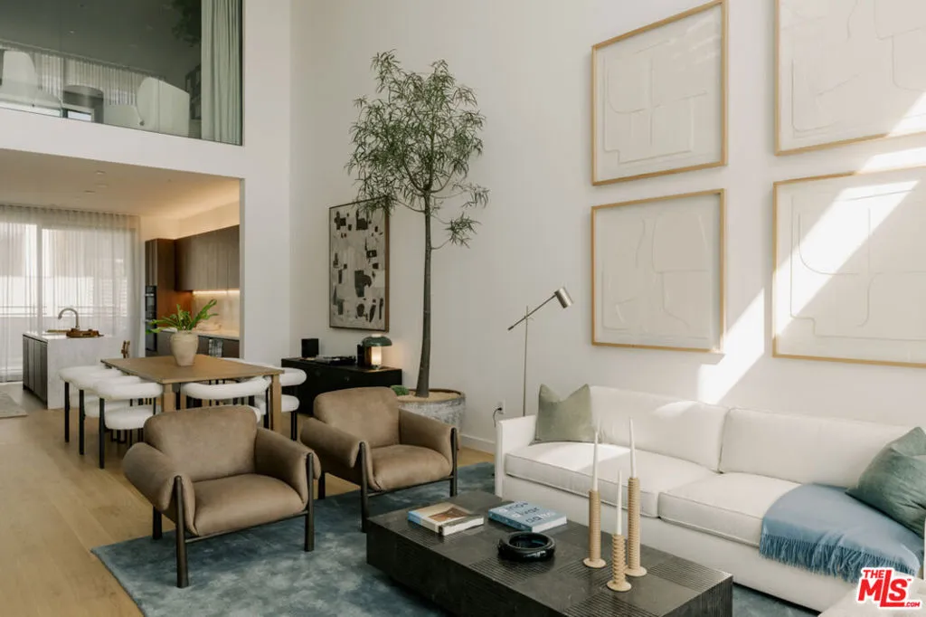 702 N Doheny Drive Th8, West Hollywood, California 90069 home-pic-2