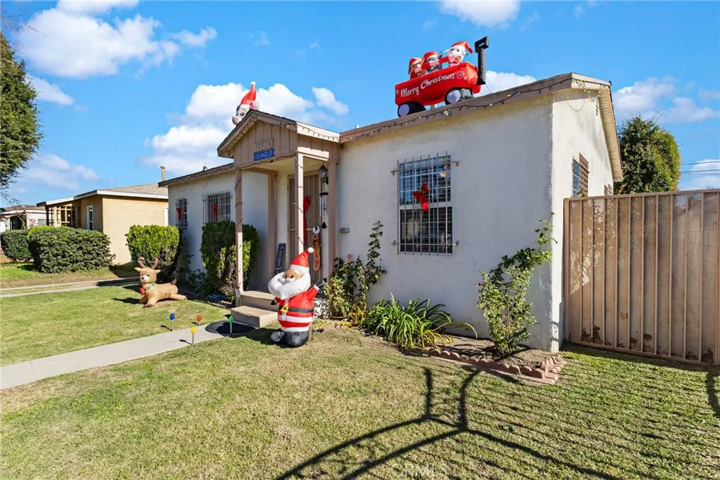 14524 S Cookacre, Compton, California 90221 home-pic-2