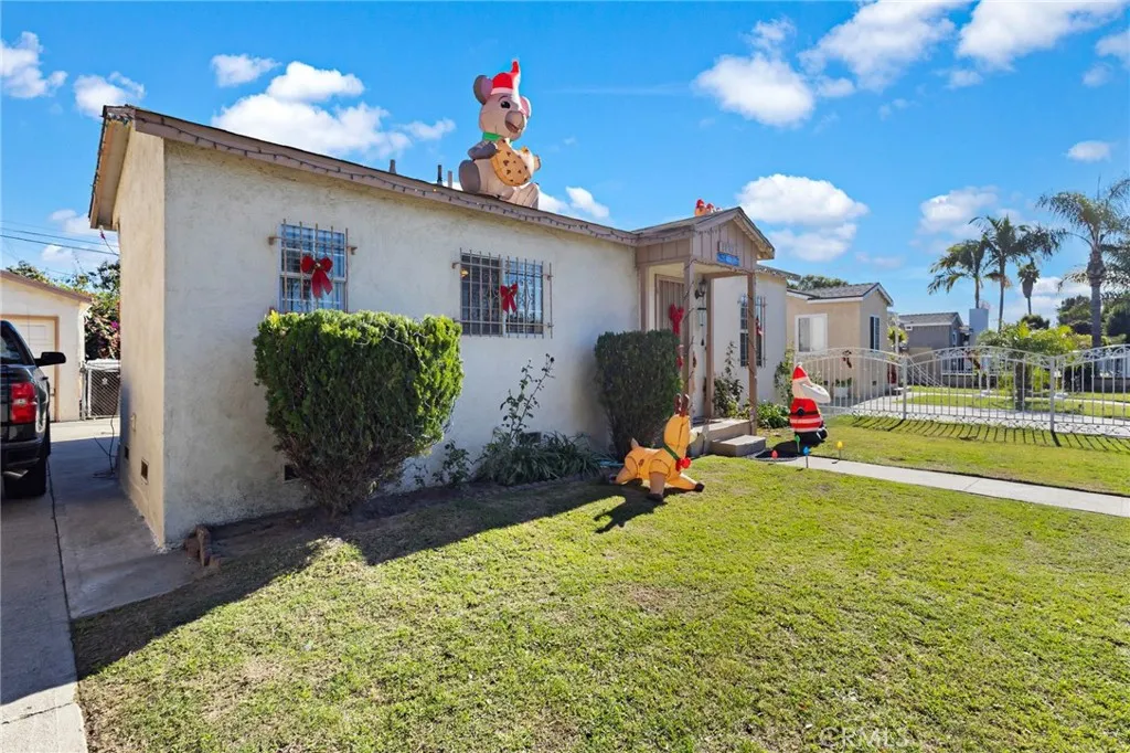 14524 S Cookacre, Compton, California 90221 home-pic-3