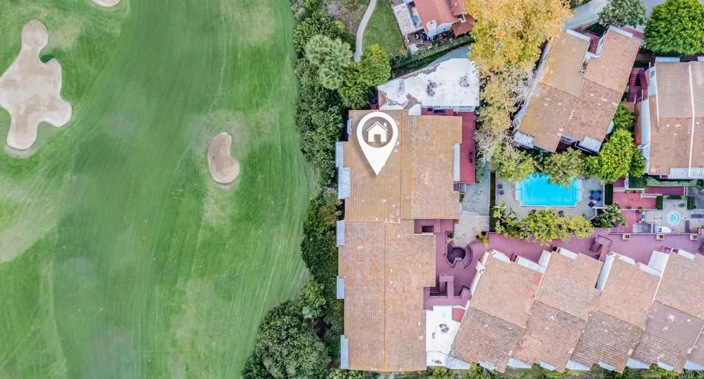 2630 Pirineos Way 14, Carlsbad, California 92009 home-pic-22