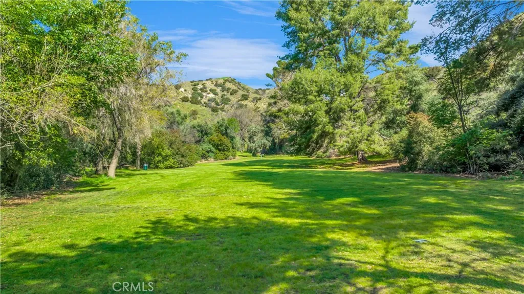 9502 Via Salerno, Burbank, California 91504 home-pic-36