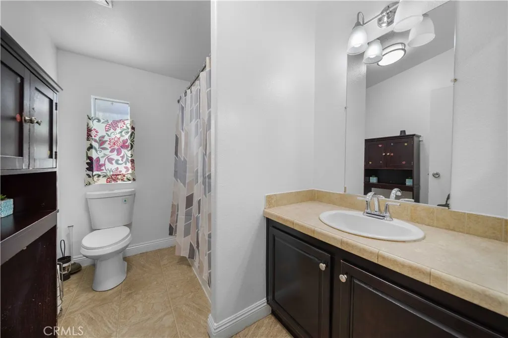 22260 Deprad, Perris, California 92570 home-pic-9