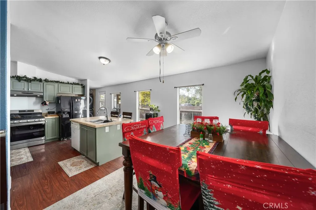 22260 Deprad, Perris, California 92570 home-pic-3
