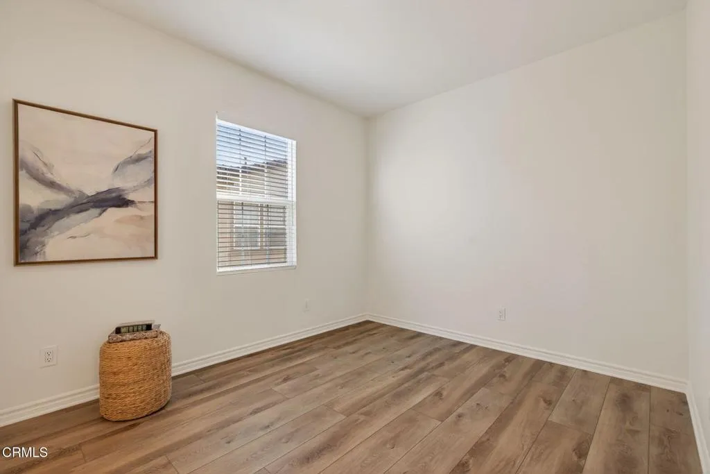 8124 Onyx Street, Ventura, California 93004 home-pic-24