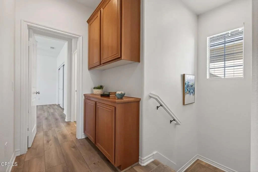 8124 Onyx Street, Ventura, California 93004 home-pic-17