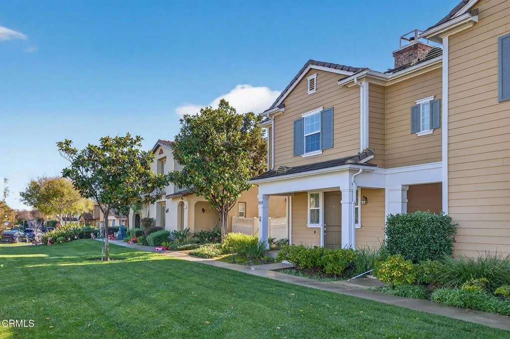 8124 Onyx Street, Ventura, California 93004 home-pic-43