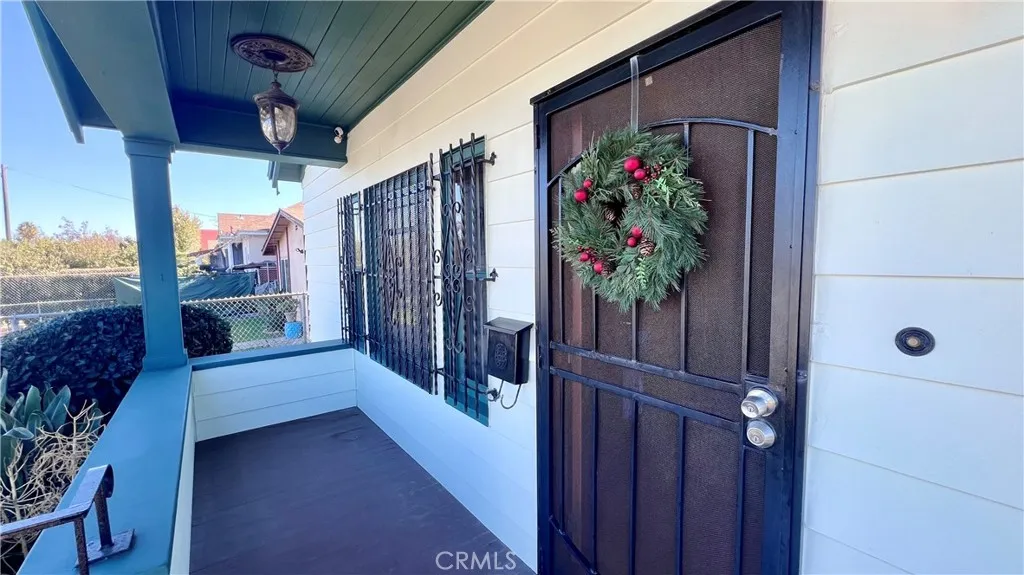 2823 Webster Avenue, San Diego, California 92113 home-pic-2