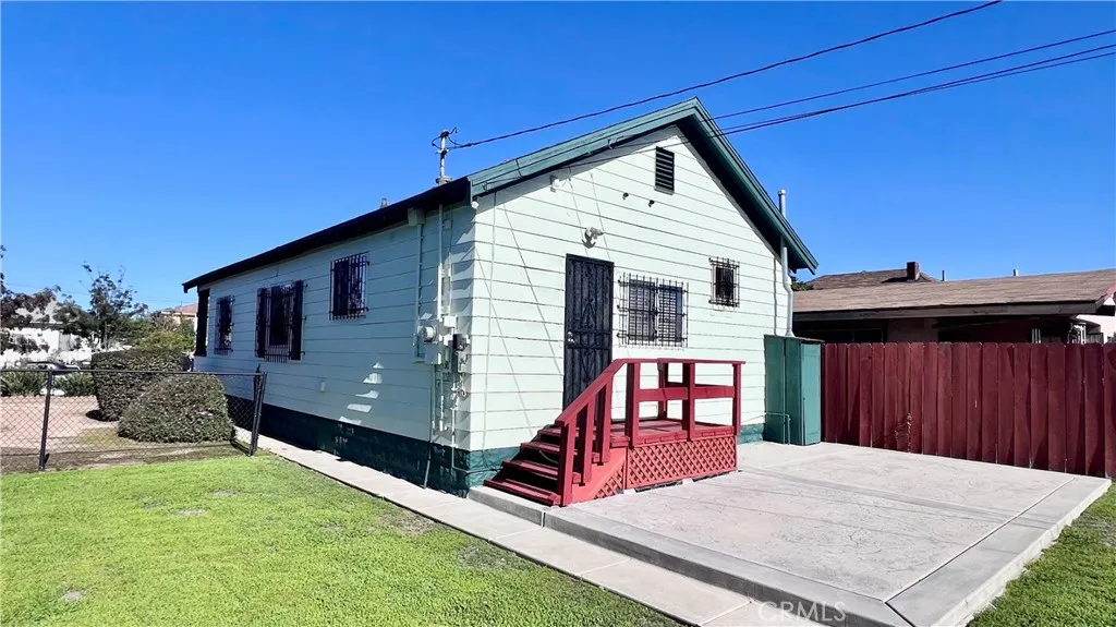 2823 Webster Avenue, San Diego, California 92113 home-pic-20