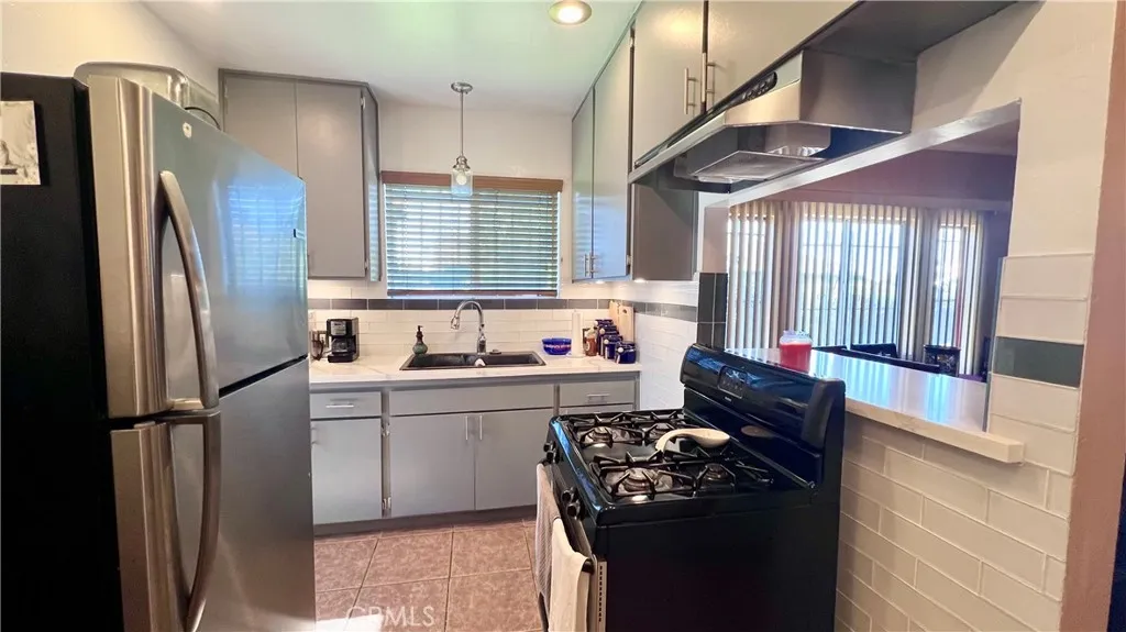 2823 Webster Avenue, San Diego, California 92113 home-pic-11
