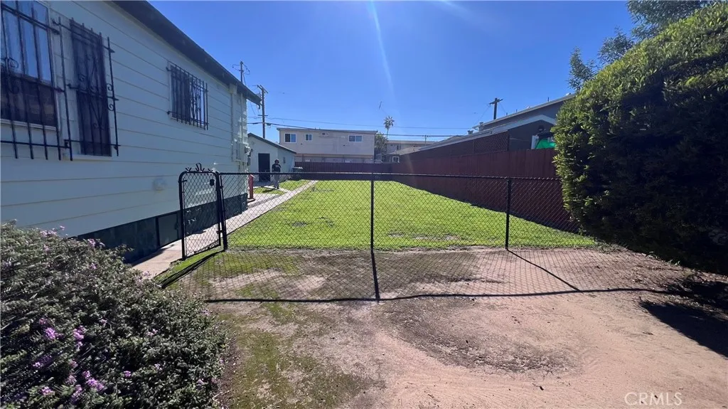 2823 Webster Avenue, San Diego, California 92113 home-pic-26