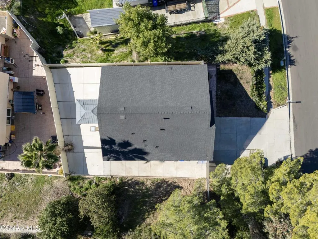 18712 Vicci Street, Canyon Country, California 91351 home-pic-33