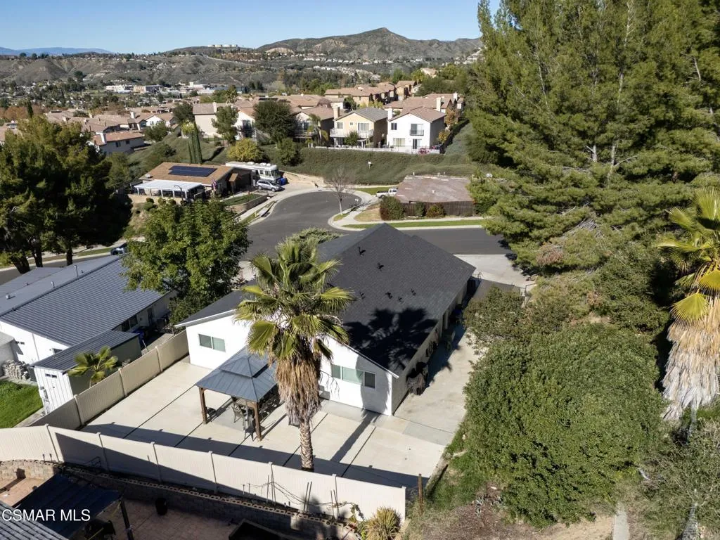 18712 Vicci Street, Canyon Country, California 91351 home-pic-35
