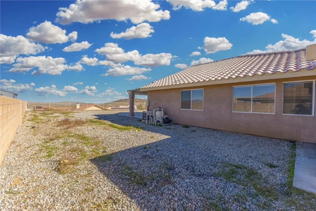 57088 Millstone Drive, Yucca Valley, California 92284 home-pic-51