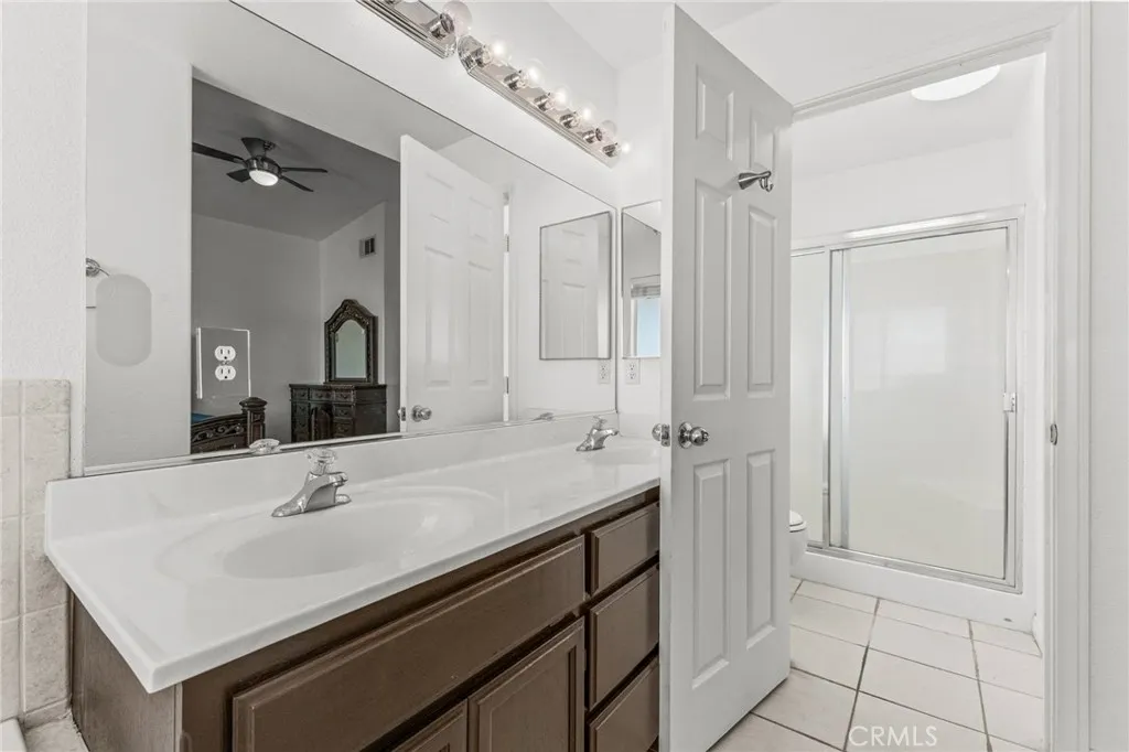 57088 Millstone Drive, Yucca Valley, California 92284 home-pic-15