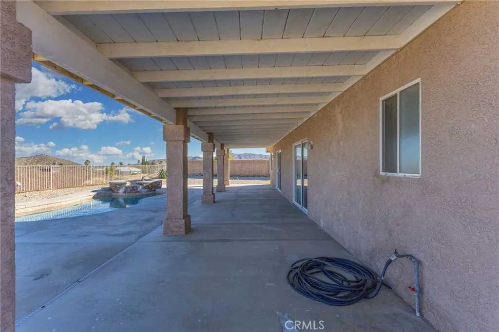 57088 Millstone Drive, Yucca Valley, California 92284 home-pic-47