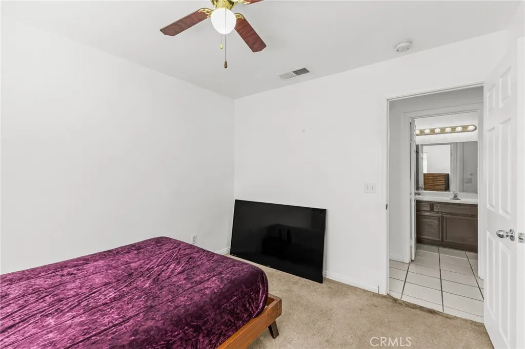 57088 Millstone Drive, Yucca Valley, California 92284 home-pic-10