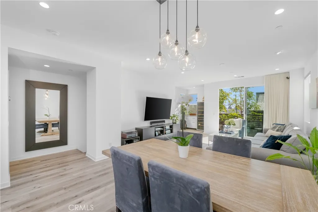 637 Cardiff Reef, Costa Mesa, California 92627 home-pic-11