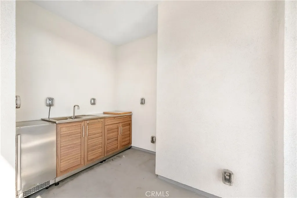637 Cardiff Reef, Costa Mesa, California 92627 home-pic-25