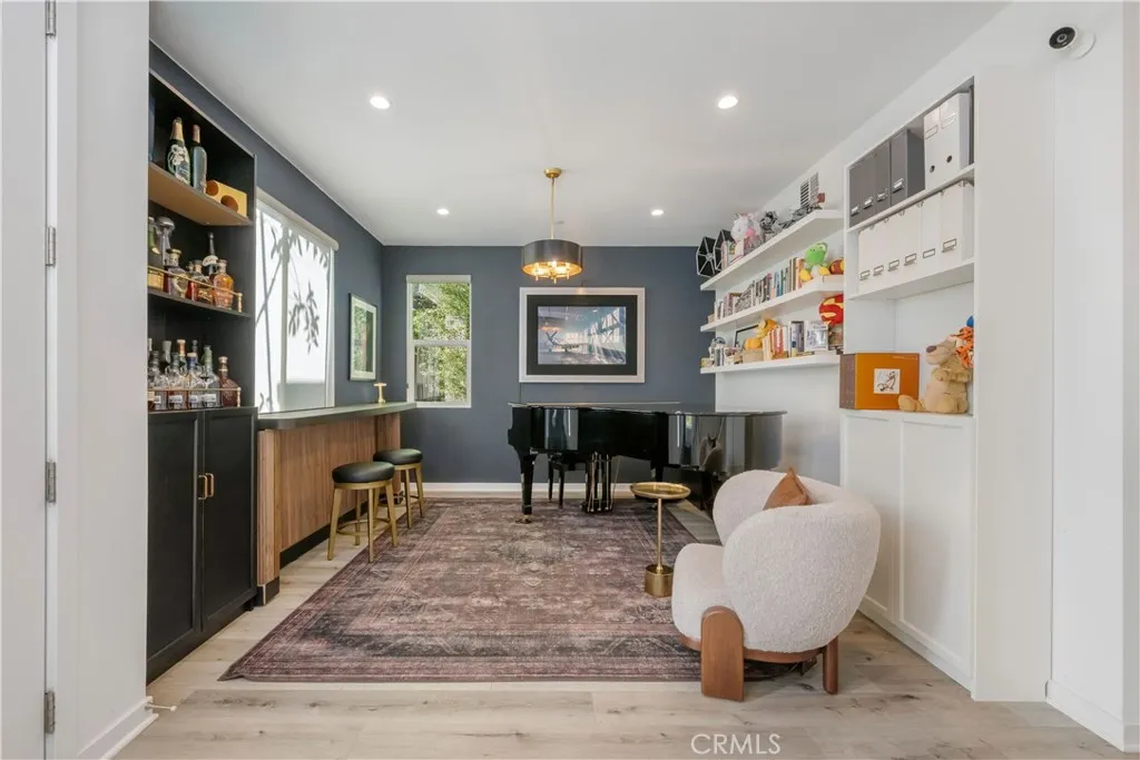 637 Cardiff Reef, Costa Mesa, California 92627 home-pic-3