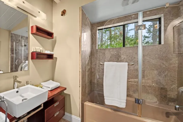 4021 Sunridge Road, Pebble Beach, California 93953