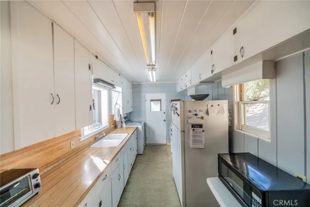 37644 Highway 38 2, Angelus Oaks, California 92305 home-pic-10
