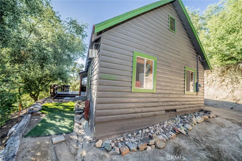 37644 Highway 38 2, Angelus Oaks, California 92305 home-pic-1