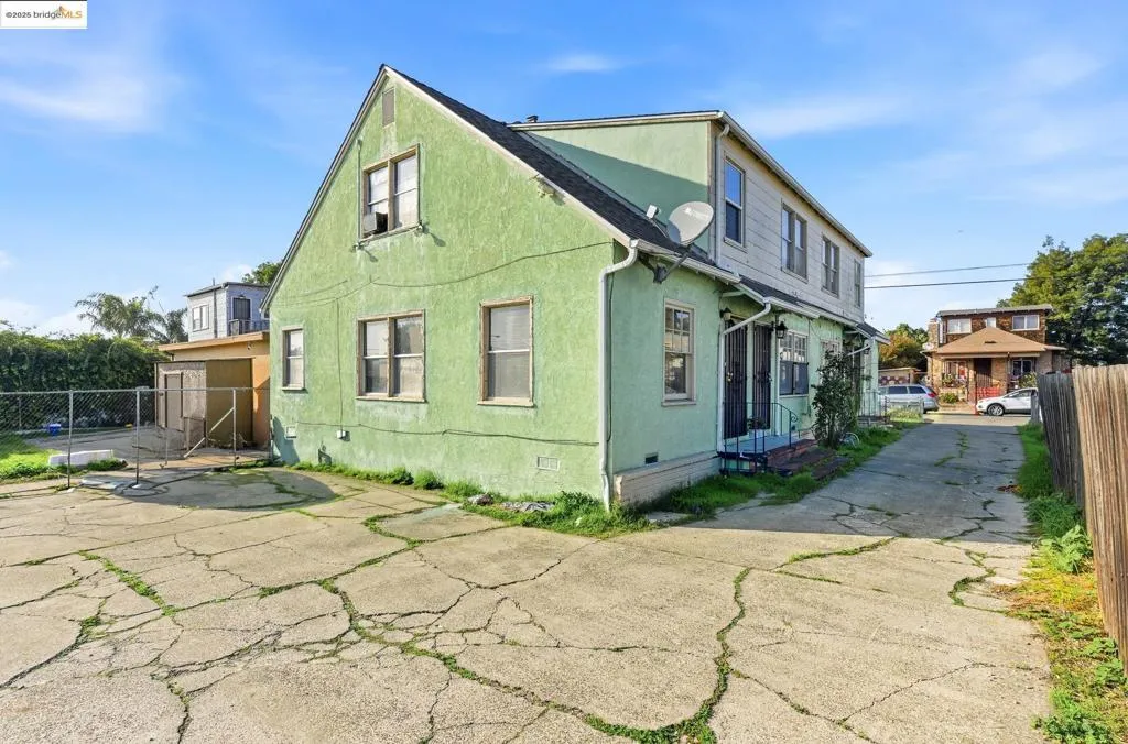 1920 69th Ave, Oakland, California 94621 home-pic-7