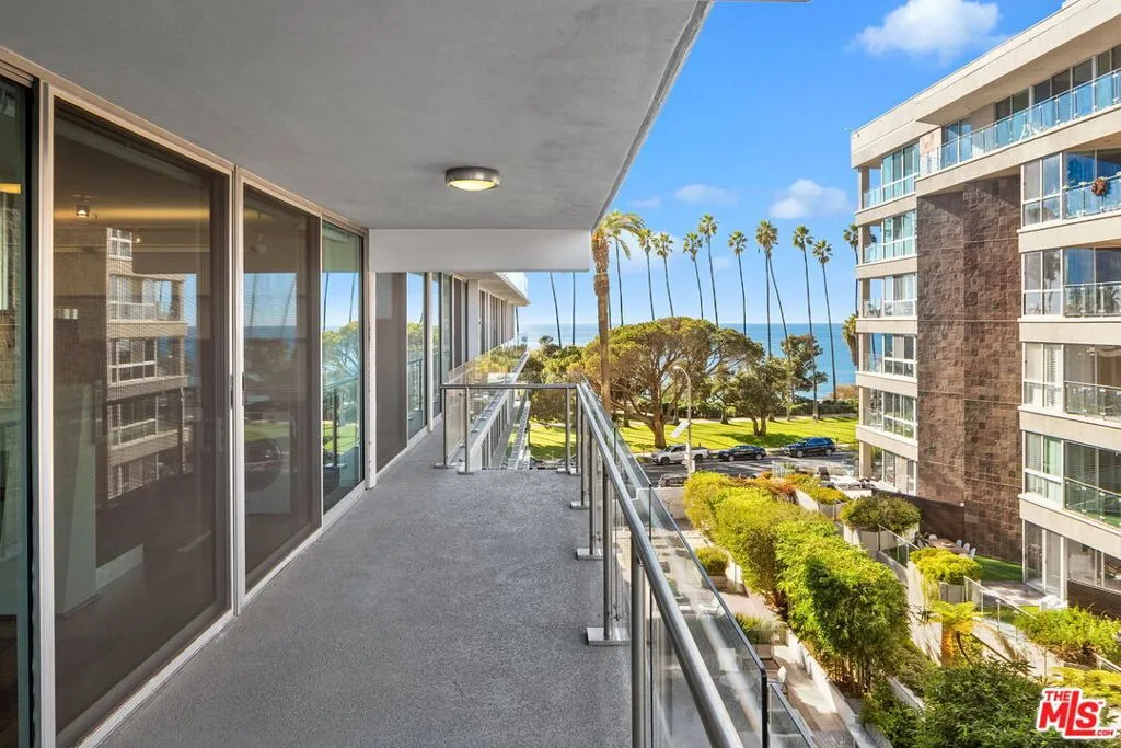 535 Ocean Avenue 5c, Santa Monica, California 90402 home-pic-23
