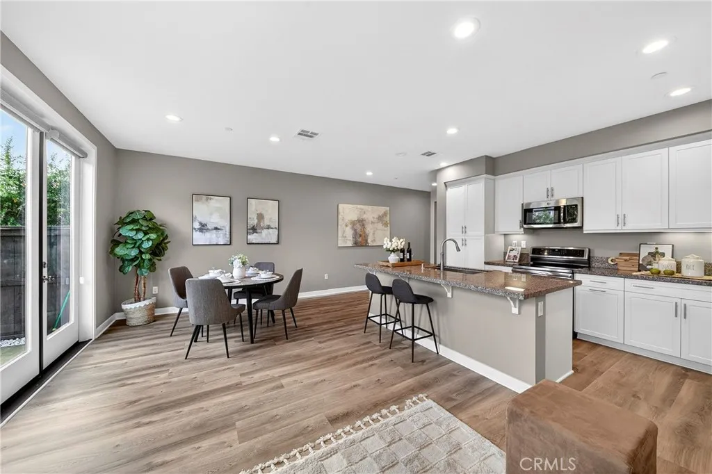 5372 Harvard Way, Cypress, California 90630 home-pic-6
